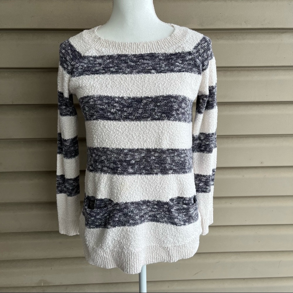 •Lou & Grey• Striped Pullover Sweater with Pockets - Size Small